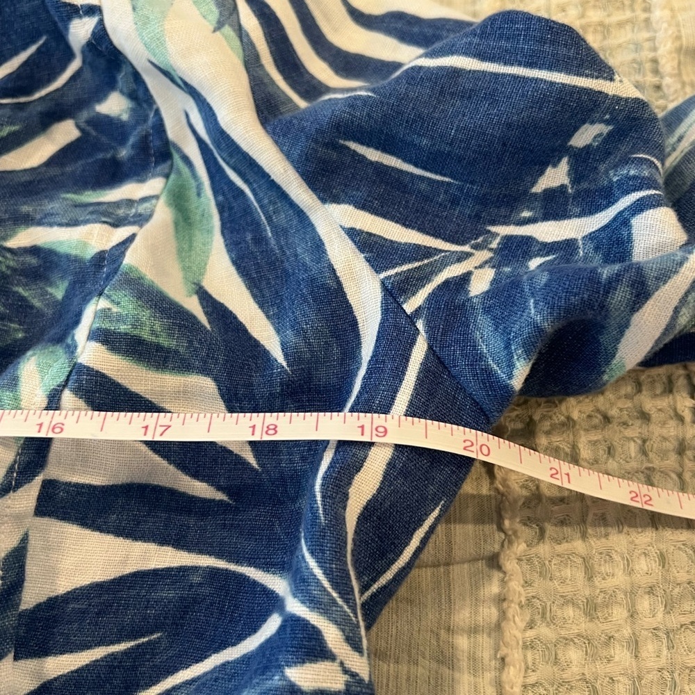 Chico’s Blue & White Tropical Floral Linen‎ Cardigan Top Size 1 - Picture 5 of 6